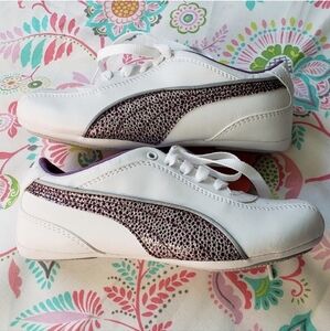 NWT Puma Girls White Drewberry Sneakers